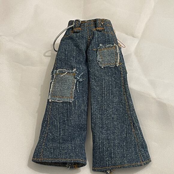 Bratz Boyz Dylan Doll Blue Jeans Patch Silver Rope on Loops Back Pockets #20 - Picture 2 of 4